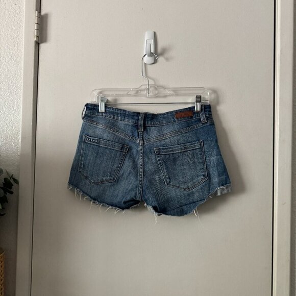 ☀️ BLANK NYC The Fulton Denim Jean Shorts Distressed Size 26 Casual Boho Cute - Picture 3 of 5